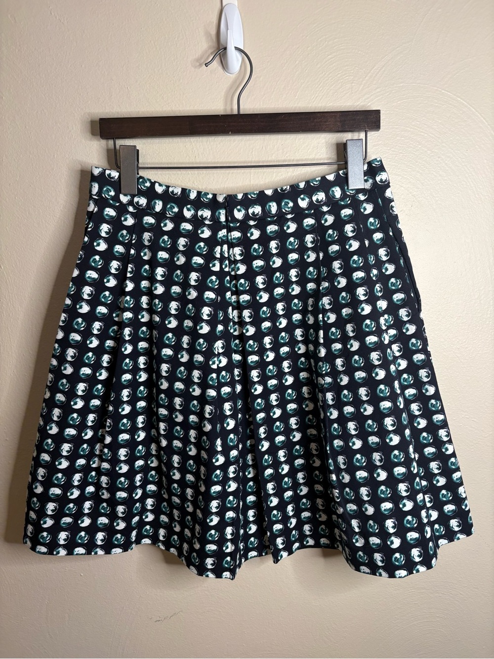 Banana Republic Skater A-Line Skirt Navy Teal Dot Print Lined Pockets Size 8 - Picture 5 of 12